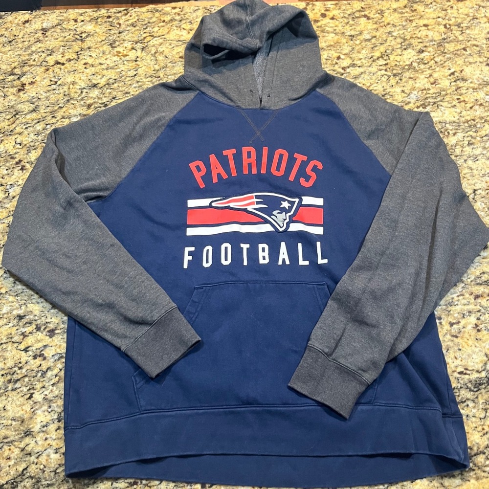 NFL Team Apparel New England Patriots Hoodie Mens XL Navy Gray Raglan Sweatshirt
